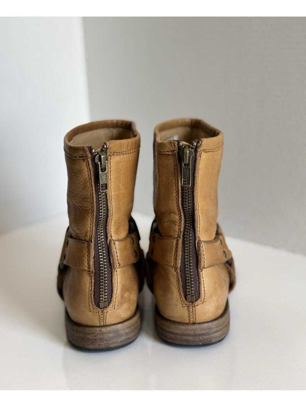 Frye Phillip Harness Short Ankle Boots Zip Moto Women's Size 8.5 B Brown Leather - Picture 6 of 16